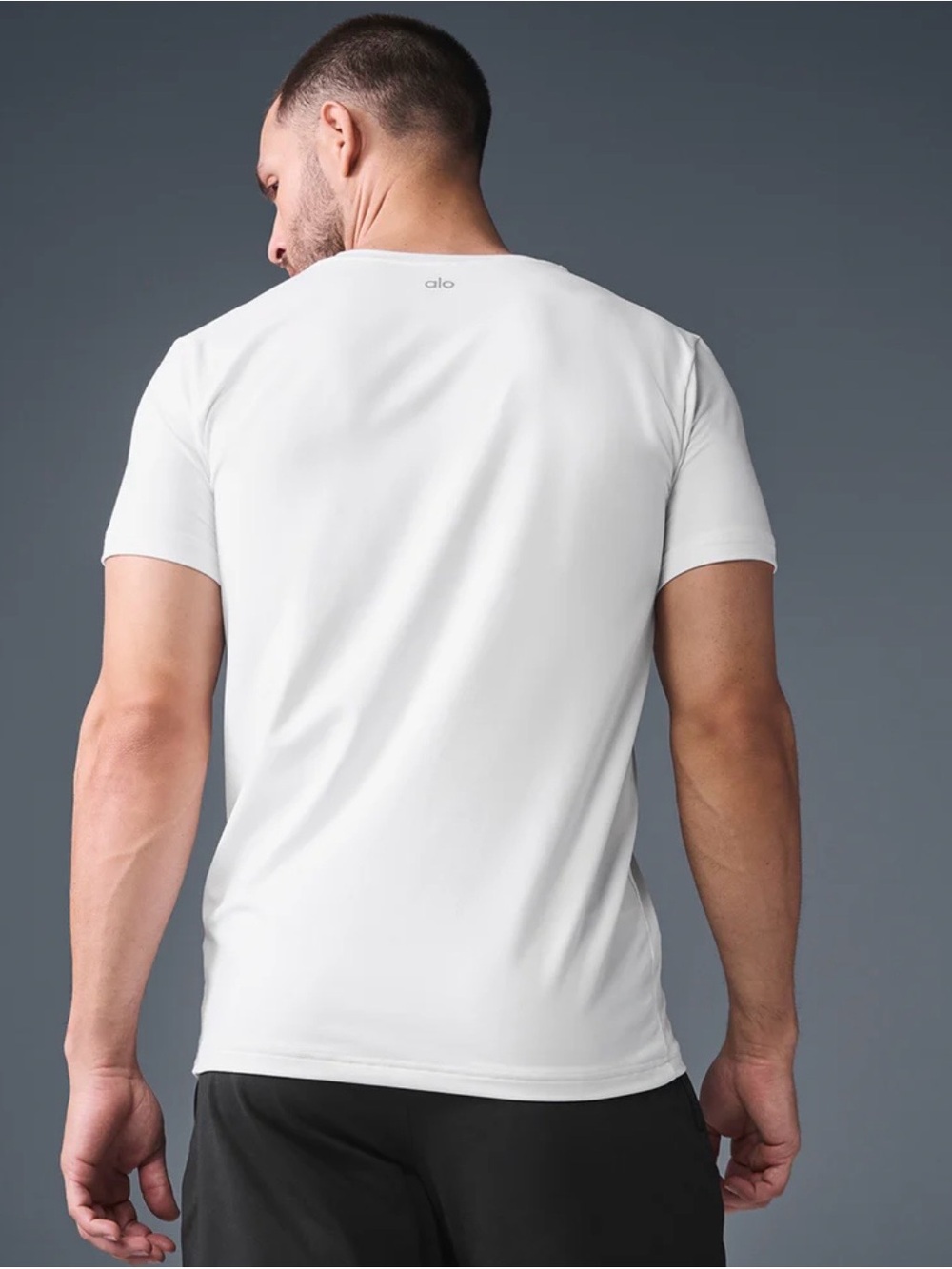 Alo Conquer Men's White Crew Neck Short Sleeve Tee - Picture 3 of 3